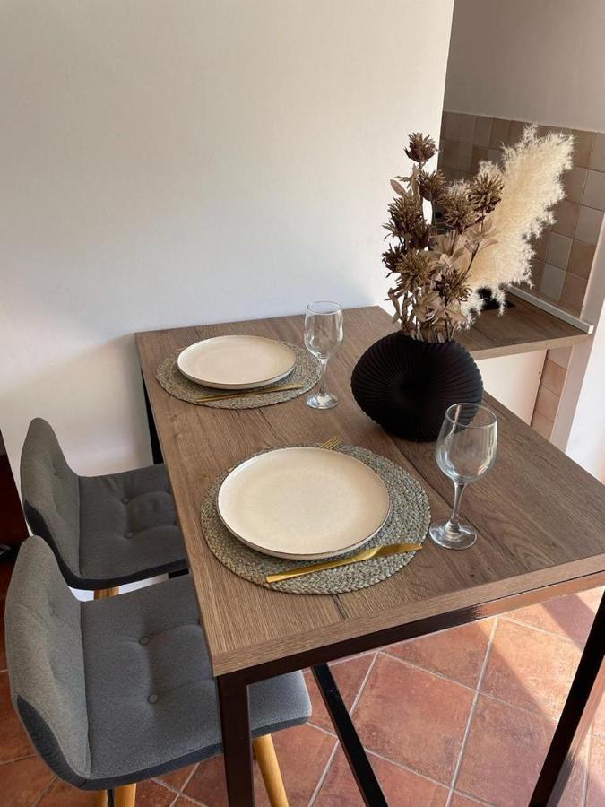 Leone Apartments With Free Parking Pula Buitenkant foto