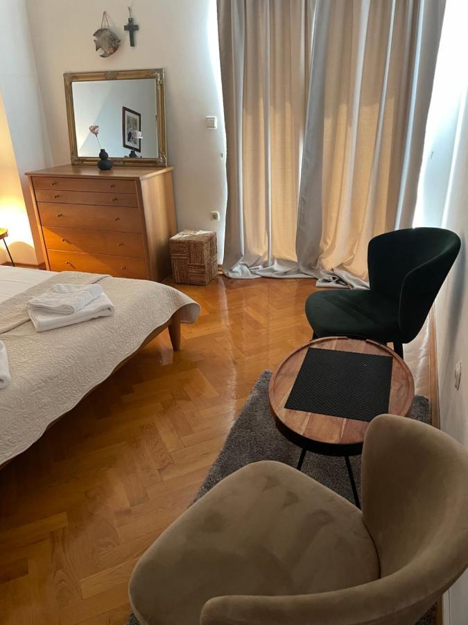 Leone Apartments With Free Parking Pula Buitenkant foto